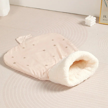 Cozy Cat Sleeping Bag - Soft, Fluffy & Warm Nest for Kittens and Puppies